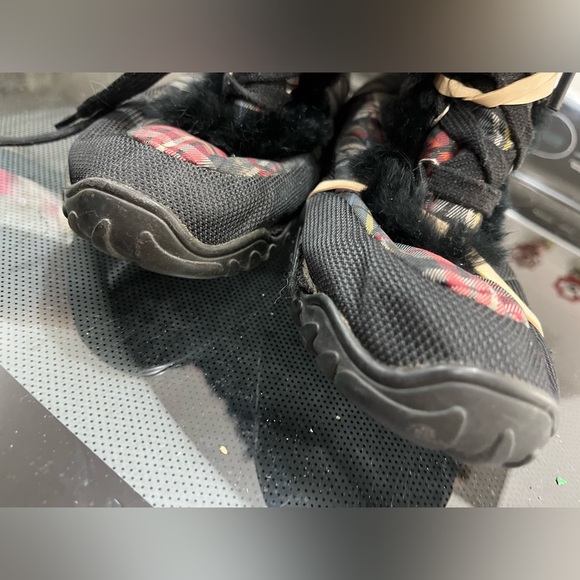 Coach Women's Black and Red Winter Boots - Picture 5 of 8